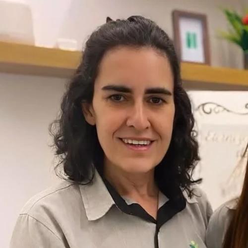 Nivia Nogueira Coelho