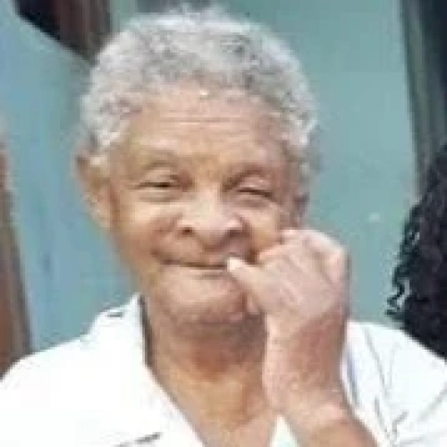 Helena Marta Chaves