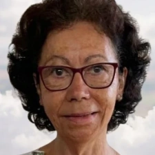 Edna Avelar