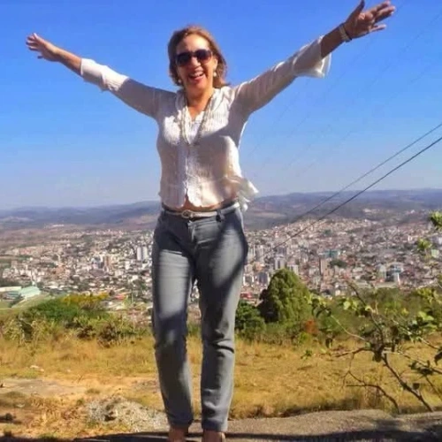 Hermínia Waleska de Sales Guimarães